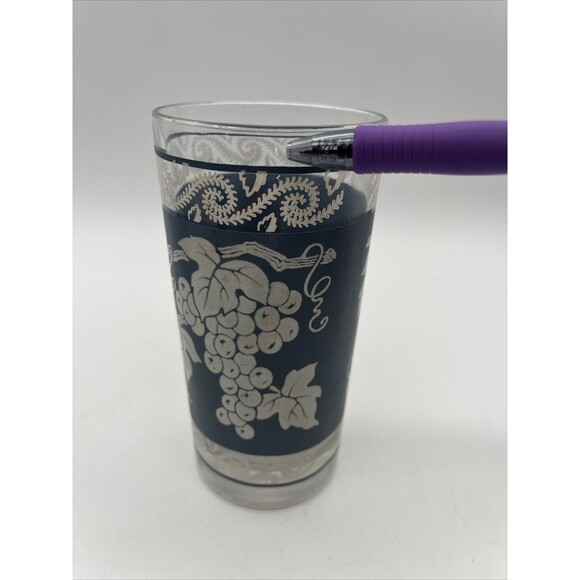 Hazel Atlas grapevine tumbler glasses Blue And White Grapevine Design - Picture 7 of 7